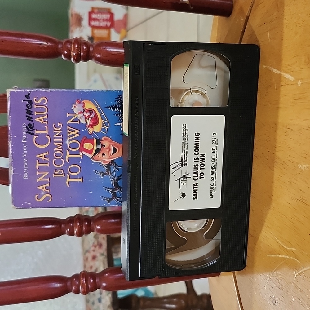1989 SANTA CLAUS is COMING to TOWN - CHRISTMAS CLASSICS SERIES